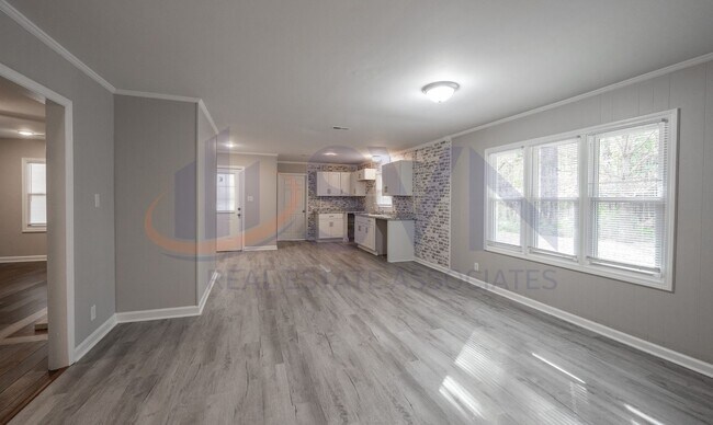 Foto del edificio - 1324 Bungalow Ave