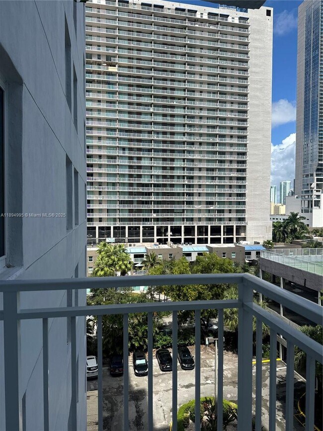 Foto del edificio - 850 N Miami Ave