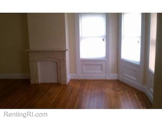 Primary Photo - 1 br, 1 bath Apartment - 1178 Elmwood Av