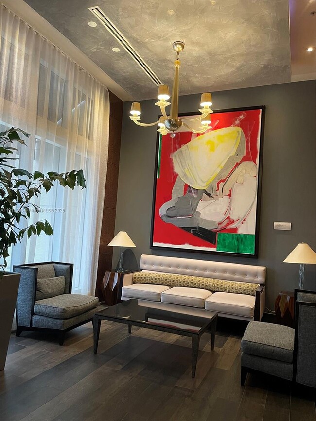 Foto del edificio - 244 Biscayne Blvd