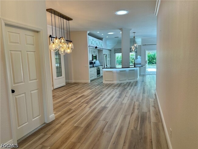 Foto del edificio - 8798 Fawn Ridge Dr