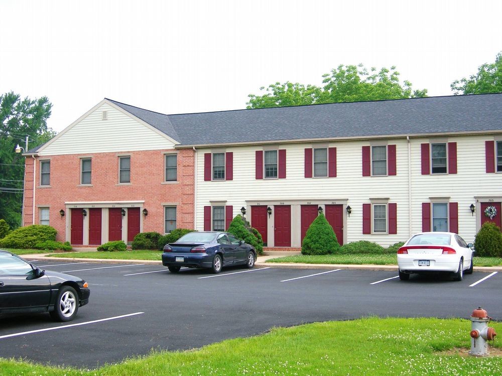Primary Photo - 633 Brunnerville Rd