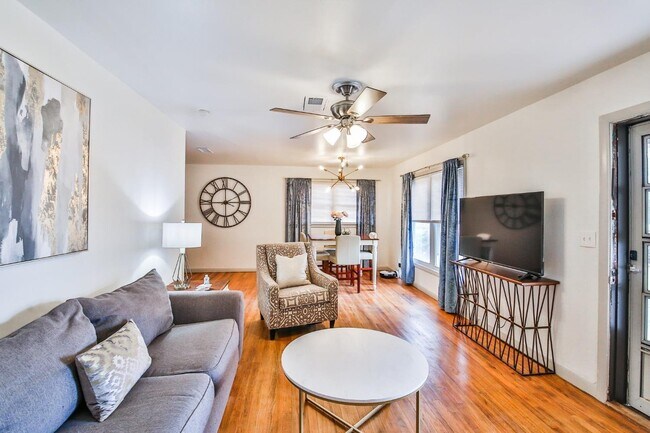 Foto del edificio - 3011 45th St