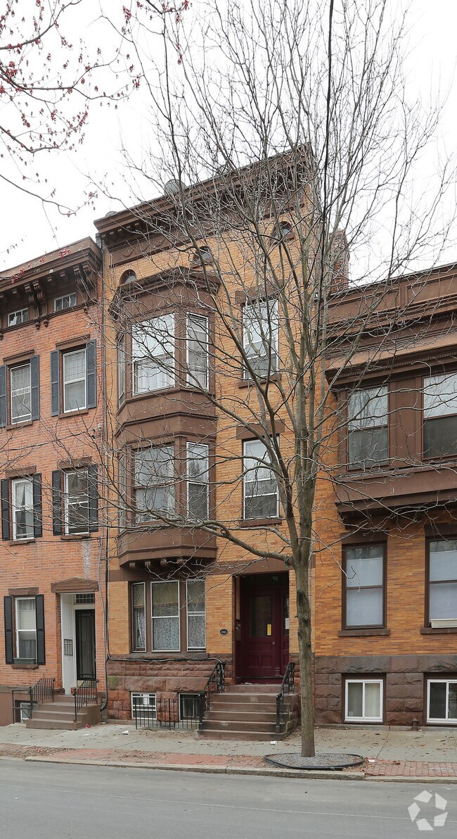 Foto principal - 96-98 Chestnut St