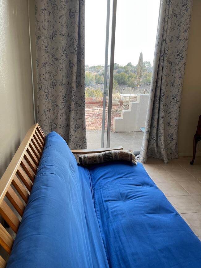 Foto del edificio - 6495 Tahawash St