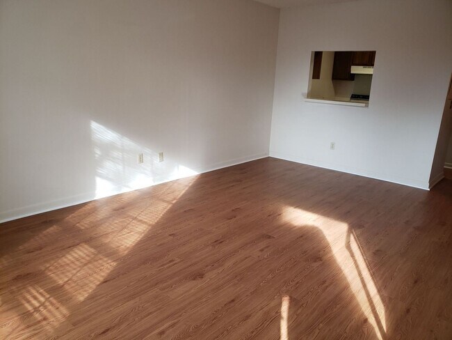 Foto del edificio - 206 Yelton Ct