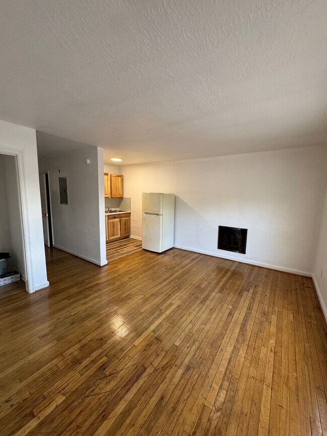 Foto del edificio - DEMJ620