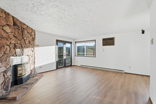 Foto del edificio - 820 S Liberty Dr