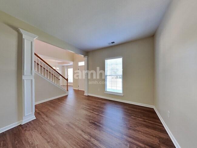 Building Photo - 137 Bluffton Road