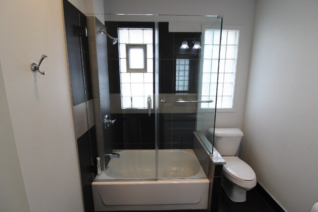 Foto del edificio - 1834 N Arlington Pl