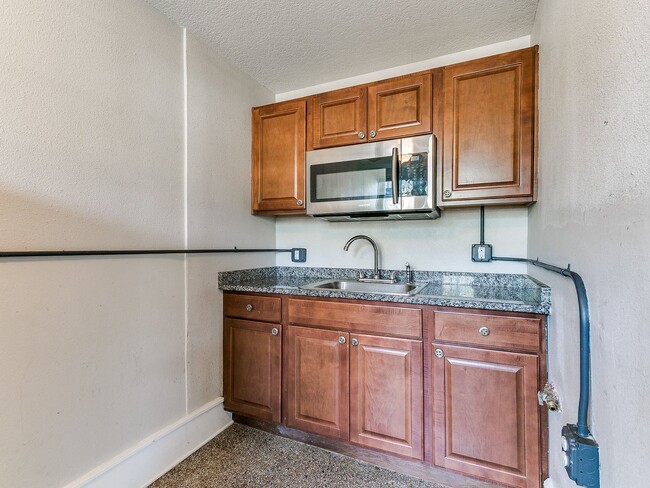 Interior Photo - Ingersoll Flats