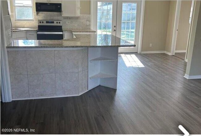 Building Photo - 11666 Starfish Ave