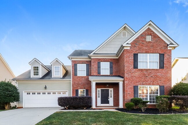Building Photo - 1308 Mallory Ln
