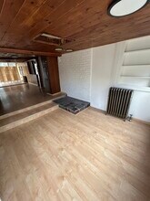 Building Photo - 142 Hamilton St