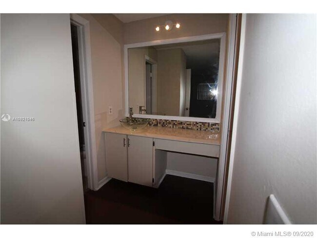 Building Photo - 18965 NW 62nd Ave