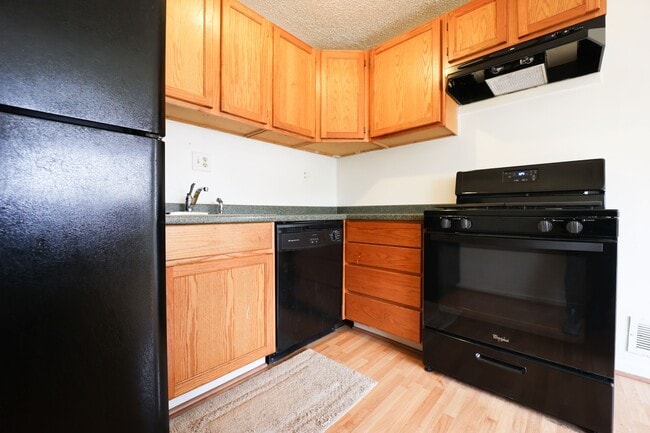 Building Photo - 4308 Shell St