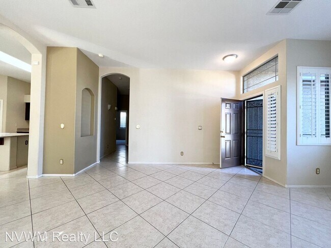 Foto del edificio - 3 br, 2 bath House - 405 Madison Taylor Pl