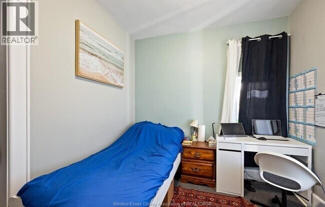 Photo du bâtiment - 374 Rankin Ave