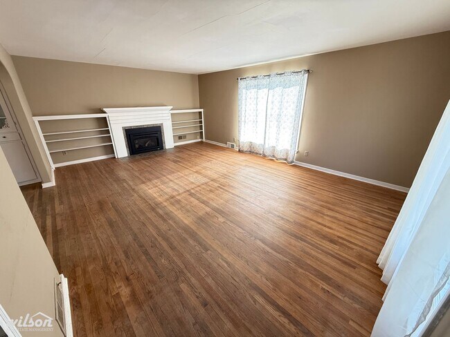 Foto del edificio - Now Available: 3BR/2BA Home in Great Neigh...