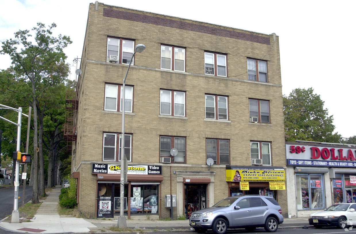 Primary Photo - 849-851 S Orange Ave