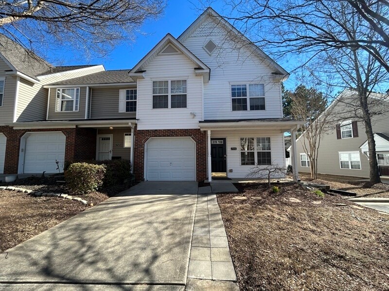 790 Rock Lake Glen, Fort Mill, SC 29715 Townhome Rentals in Fort Mill