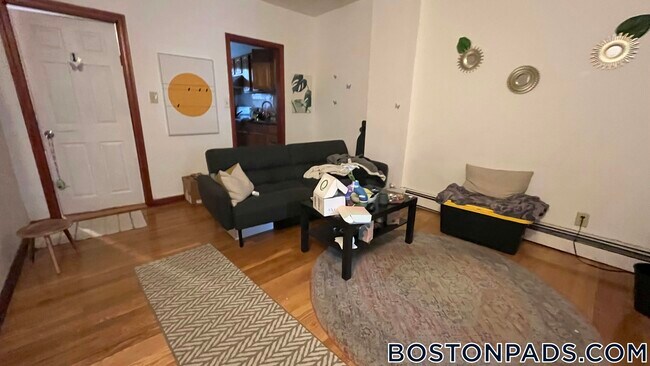 Foto del edificio - 871 Harrison Ave