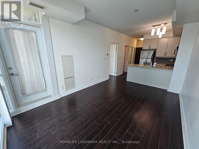 Photo du bâtiment - 18 Harbour St