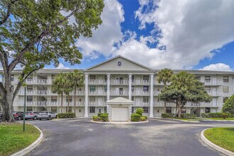 Building Photo - 1713 Whitehall Dr
