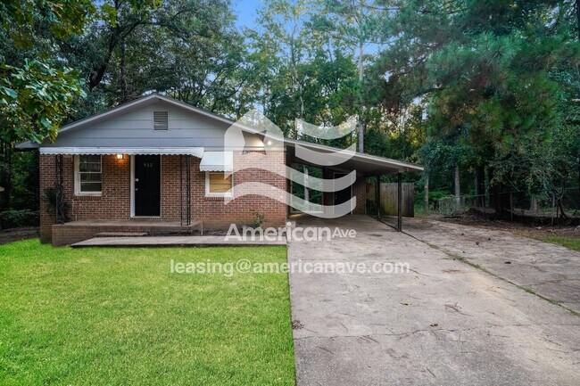 Building Photo - 912 Old Oak Dr