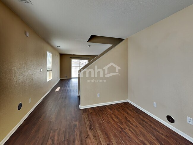 Foto del edificio - 5571 Gibraltar St