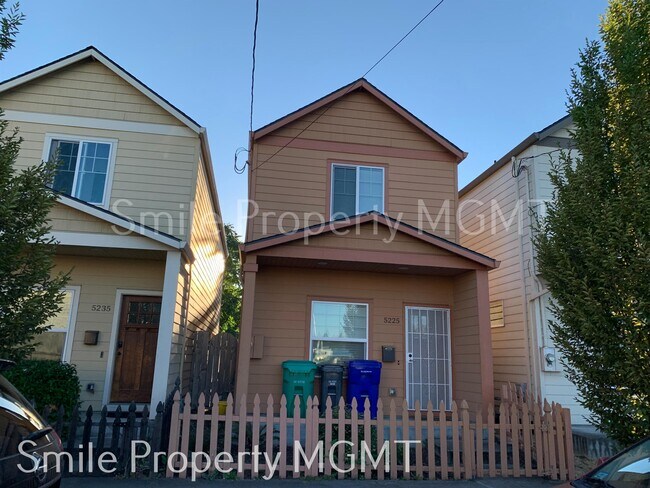 Building Photo - 5225 SE 80th Ave