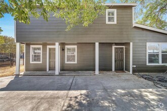 Building Photo - 4809 McEwen St
