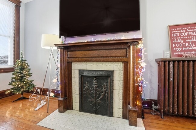 Photo - Five Bedroom Available for 26-27 School Year! House