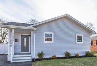 Building Photo - 3806 Katherine Ave