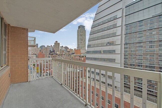 Foto del edificio - 50 Lexington Ave
