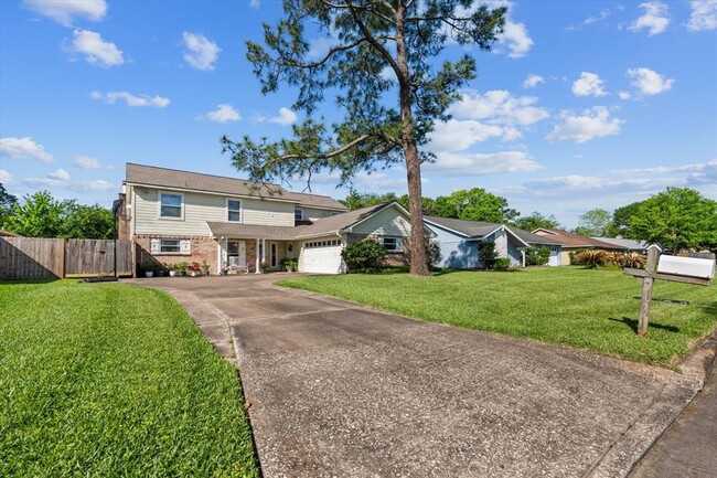 Foto del edificio - 417 Cottonwood Dr