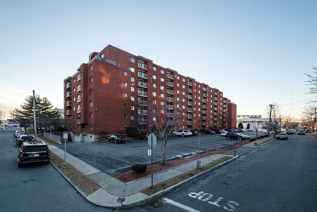 Foto del edificio - 8 9th St