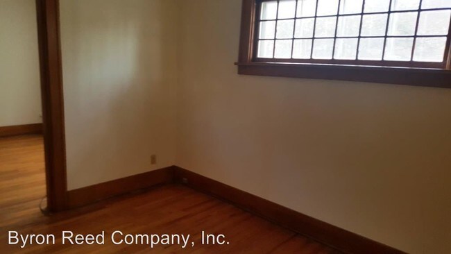 Building Photo - 309 N 50th St
