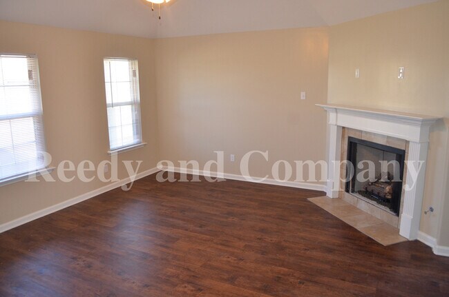 Foto del edificio - 9147 Mallard Park Blvd