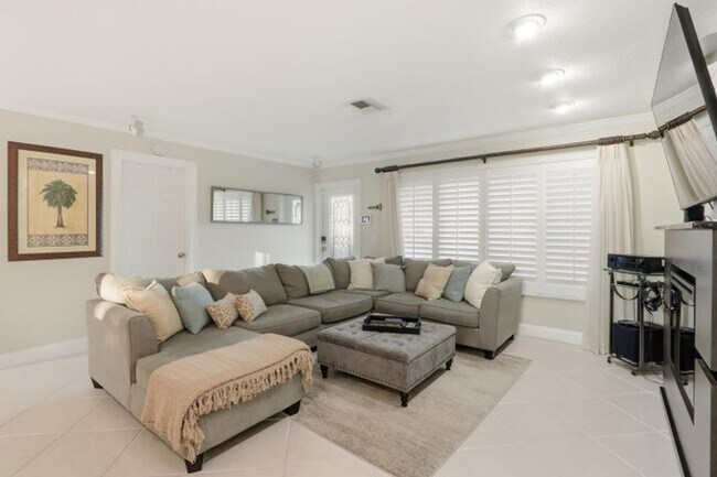 Foto del edificio - 1905 Meadow Ct