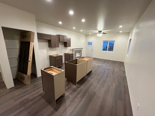 Foto del edificio - 327 Post Oak Dr