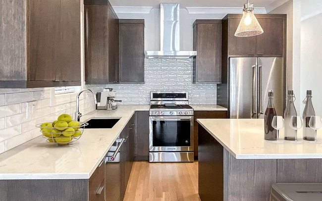 Foto del edificio - 3343 N Kenmore Ave