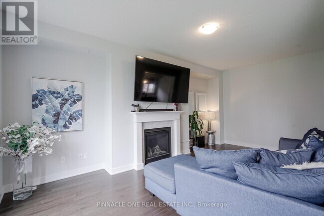 Building Photo - 1057 Suddard Ave