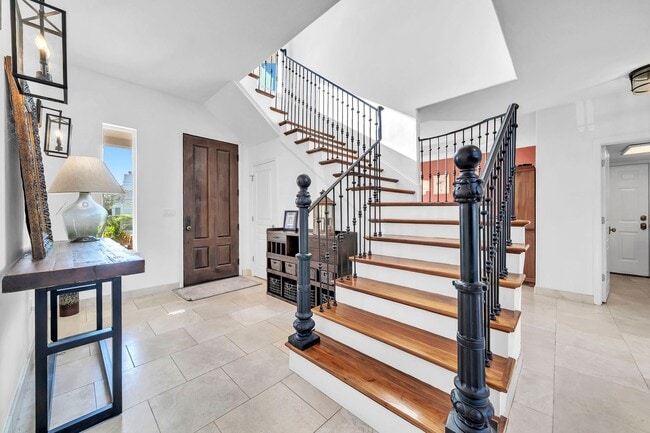 Building Photo - 1393 Sunset Beach Dr