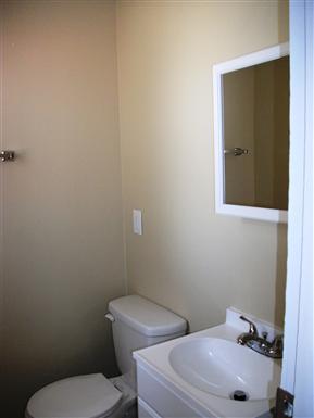 Building Photo - 6592 Carriage Ln