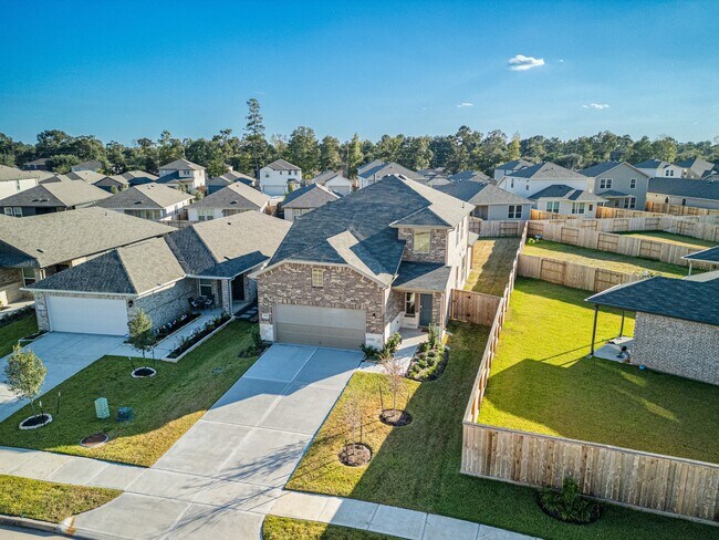 Building Photo - 15510 Olive Ter Trl