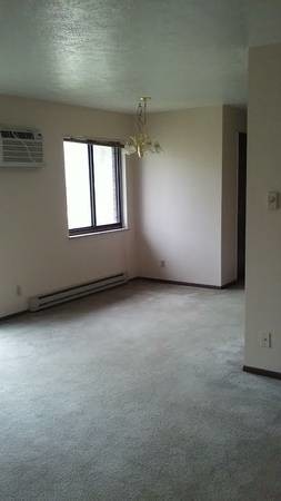 Building Photo - 6712 Harrison Ave