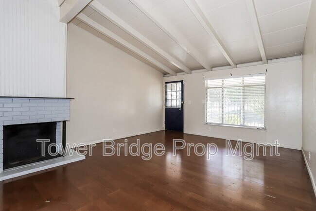 Foto del edificio - 5936 41st St