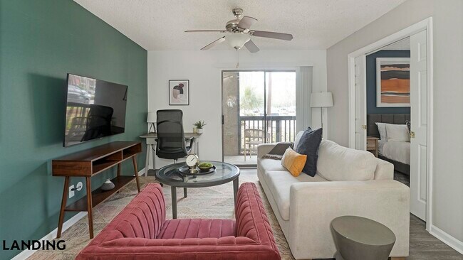 Foto del edificio - 10263 Whispering Forest Dr