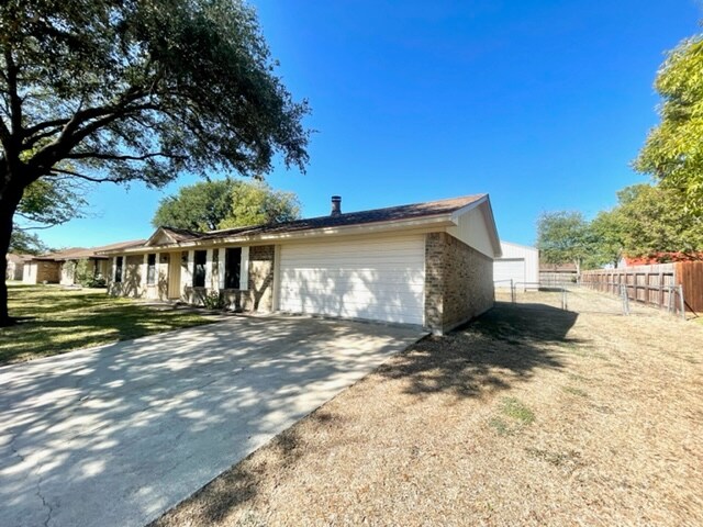 Foto del edificio - 120 York Dr